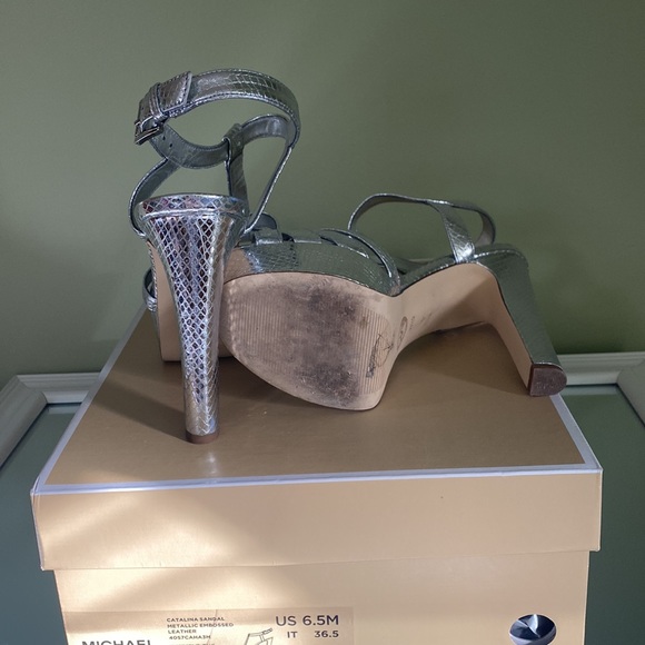 Very confortable high heels!! - Picture 4 of 4